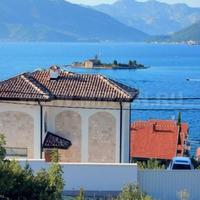Villa in Montenegro, Tivat, Radovici, 180 sq.m.