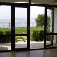 Апартаменты на первой линии моря/озера в Болгарии, Бургасская область, Елените, 48 кв.м.