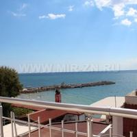 Flat at the first line of the sea / lake in Bulgaria, Nesebar, 62 sq.m.