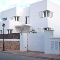 Villa at the second line of the sea / lake in Spain, Balearic Islands, Palma, 570 sq.m.