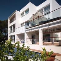 Villa in Spain, Balearic Islands, Palma, 585 sq.m.
