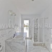 Вилла на первой линии моря/озера в Испании, Балеарские Острова, Пальма, 375 кв.м.