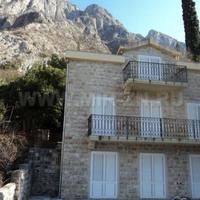 Villa at the second line of the sea / lake in Montenegro, 200 sq.m.