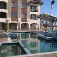 Flat at the first line of the sea / lake in Bulgaria, Burgas Province, Elenite, 73 sq.m.