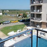 Квартира на первой линии моря/озера в Болгарии, Елхово, 104 кв.м.