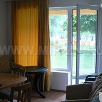 Апартаменты в центре города в Болгарии, Солнечный Берег, 65 кв.м.