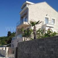 Townhouse at the first line of the sea / lake in Montenegro, 110 sq.m.
