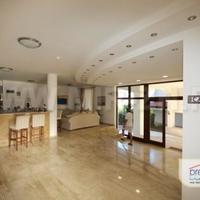 Flat at the first line of the sea / lake in Bulgaria, Burgas Province, Elenite, 68 sq.m.