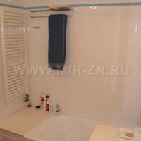 Penthouse at the first line of the sea / lake in Spain, Catalunya, Barcelona, 140 sq.m.