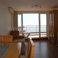 Flat at the first line of the sea / lake in Bulgaria, Burgas Province, Elenite, 67 sq.m.