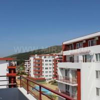 Flat at the first line of the sea / lake in Bulgaria, Burgas Province, Elenite, 67 sq.m.