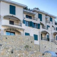 Flat at the first line of the sea / lake in Montenegro, 97 sq.m.