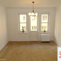 Flat Czechia, Karlovy Vary Region, Karlovy Vary, 89 sq.m.