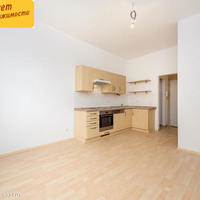 Flat Czechia, Karlovy Vary Region, Karlovy Vary, 44 sq.m.