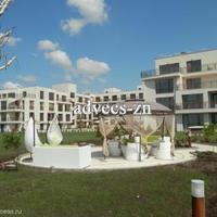 Apartment at the first line of the sea / lake in Bulgaria, Burgas Province, 68 sq.m.