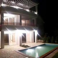 Дом в Черногории, Котор, 279 кв.м.