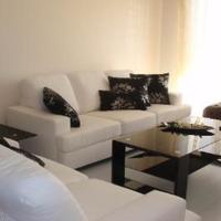 Flat in the city center in Republic of Cyprus, Lemesou, 100 sq.m.