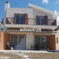 House in the city center, at the first line of the sea / lake in Republic of Cyprus, Eparchia Pafou, 110 sq.m.