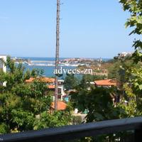 Flat at the first line of the sea / lake in Bulgaria, Burgas Province, Elenite, 82 sq.m.