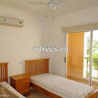 Flat in the city center in Republic of Cyprus, Eparchia Pafou, 100 sq.m.