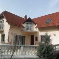 House in the suburbs in Hungary, Budapest, 350 sq.m.