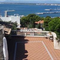 Villa in Spain, Catalunya, Girona, 300 sq.m.