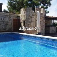 Villa in Spain, Catalunya, Girona, 300 sq.m.