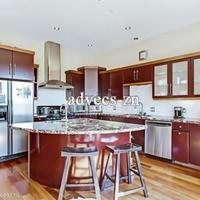 House in the USA, Maryland, California, 240 sq.m.