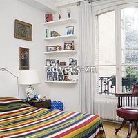 Flat in France, Ile-de-France, Paris, 148 sq.m.