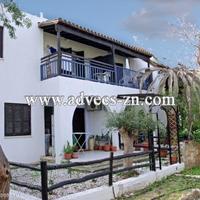 Отель (гостиница) на второй линии моря/озера на Кипре, Пафос, Никосия, 609 кв.м.