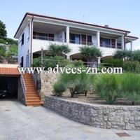 Villa in Italy, Ventimiglia, 350 sq.m.