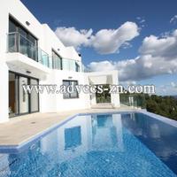 Villa in Spain, Comunitat Valenciana, Alicante, 320 sq.m.