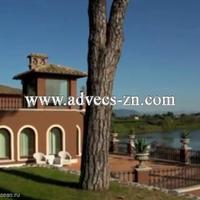 House in the suburbs in Italy, Lazio, 800 sq.m.