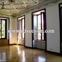 Villa at the second line of the sea / lake in Italy, Varese, 92 sq.m.