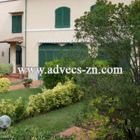 Вилла на первой линии моря/озера в Италии, Пиза, 1000 кв.м.