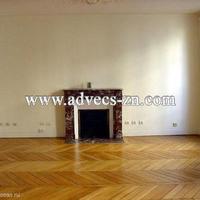 Flat in France, Ile-de-France, Paris, 50 sq.m.