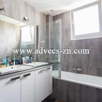 Flat in France, Ile-de-France, Paris, 75 sq.m.