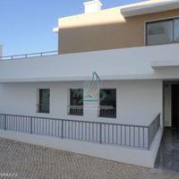 Квартира в центре города в Португалии, Албуфейра, 90 кв.м.