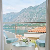 Apartment at the seaside in Montenegro, Kotor, Perast, 89 sq.m.
