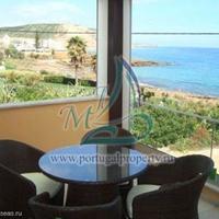 Villa at the first line of the sea / lake in Portugal, Albufeira, 300 sq.m.