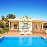 Villa in Portugal, Albufeira, 250 sq.m.
