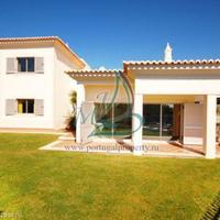 Villa in Portugal, Albufeira, 268 sq.m.