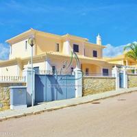Villa in Portugal, Albufeira, 226 sq.m.