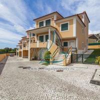 Дом в центре города в Португалии, Албуфейра, 185 кв.м.