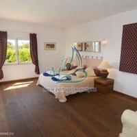 Villa at the first line of the sea / lake in Portugal, Albufeira, 190 sq.m.