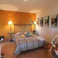 Villa in the city center in Portugal, Albufeira, 220 sq.m.