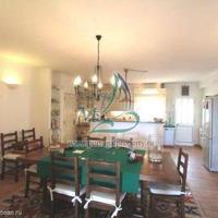 Villa in the city center in Portugal, Albufeira, 220 sq.m.