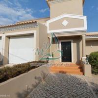 Villa in the city center in Portugal, Albufeira, 220 sq.m.