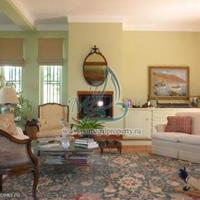 Дом в центре города в Португалии, Албуфейра, 311 кв.м.