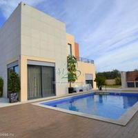 Villa in Portugal, Albufeira, 171 sq.m.